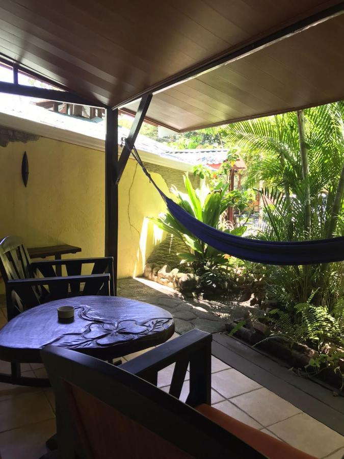 Casa Caribbean Coconut Hotel Cahuita Exterior photo