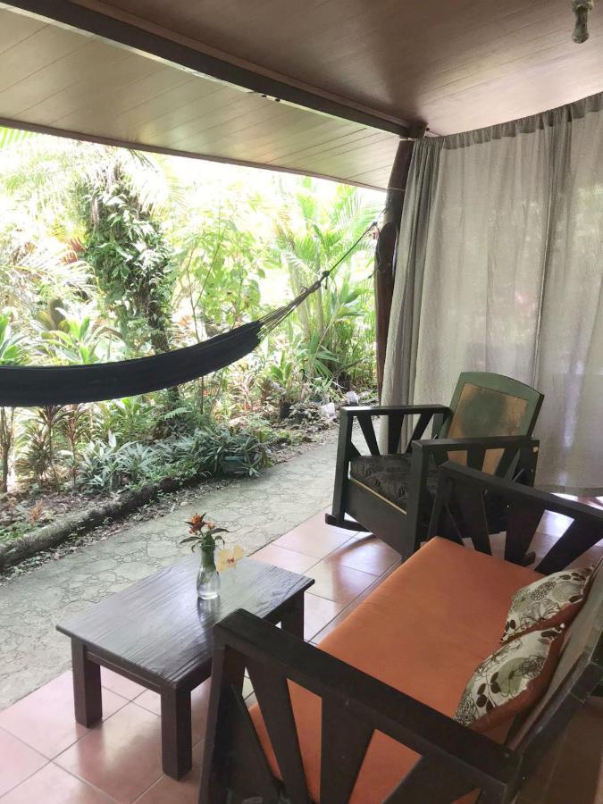 Casa Caribbean Coconut Hotel Cahuita Exterior photo