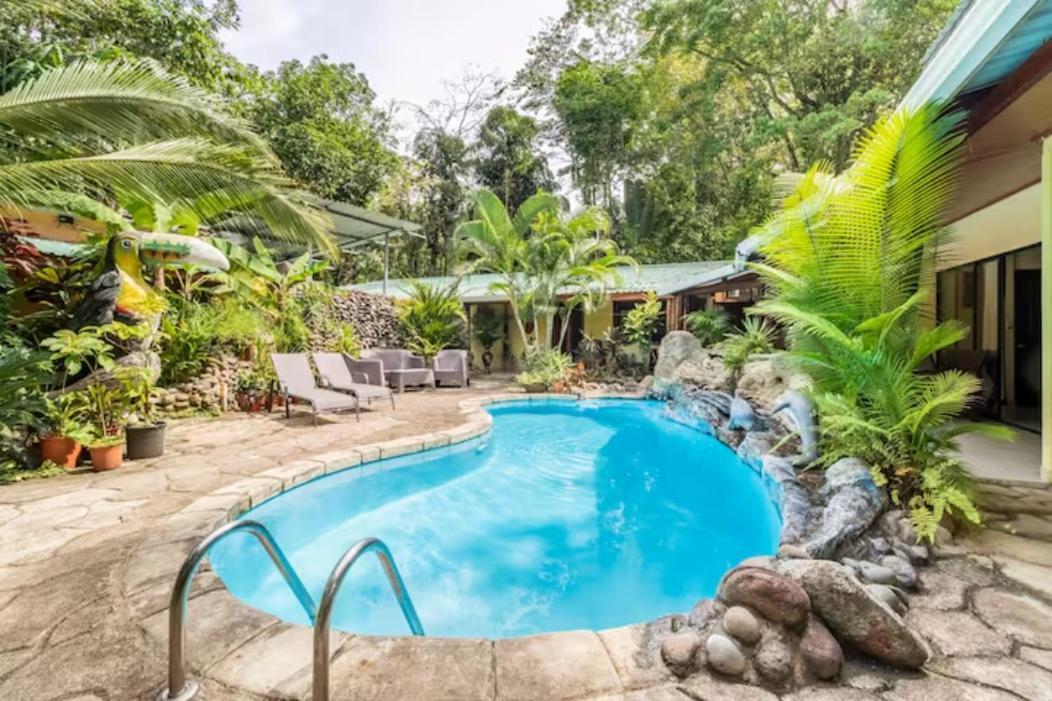 Casa Caribbean Coconut Hotel Cahuita Exterior photo