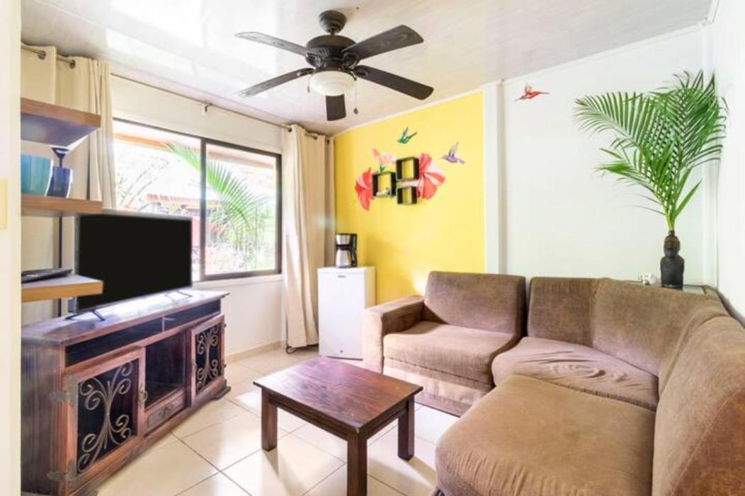 Casa Caribbean Coconut Hotel Cahuita Exterior photo