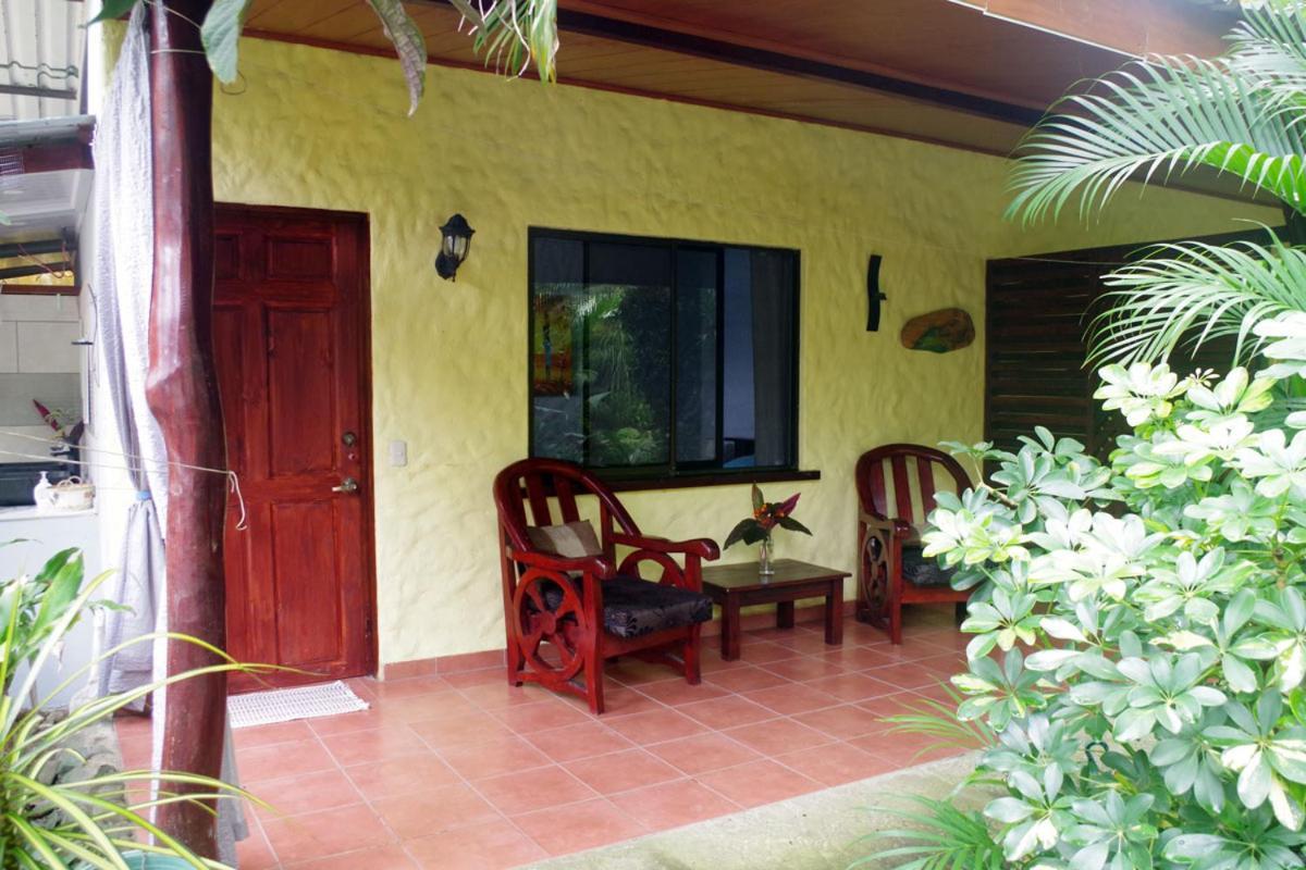 Casa Caribbean Coconut Hotel Cahuita Exterior photo