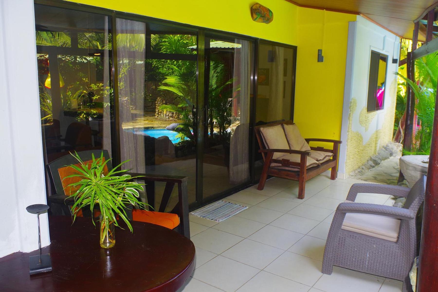 Casa Caribbean Coconut Hotel Cahuita Exterior photo